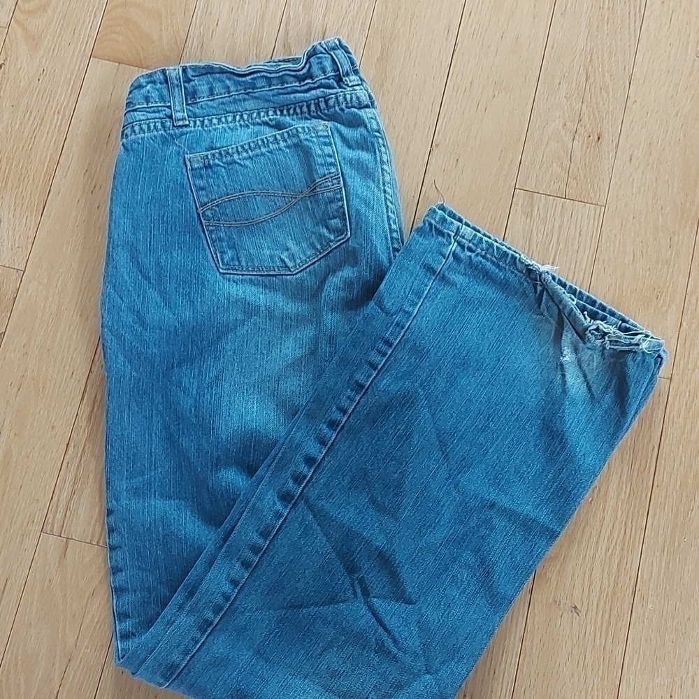 3/$10 BLUENOTES jeans size 32
